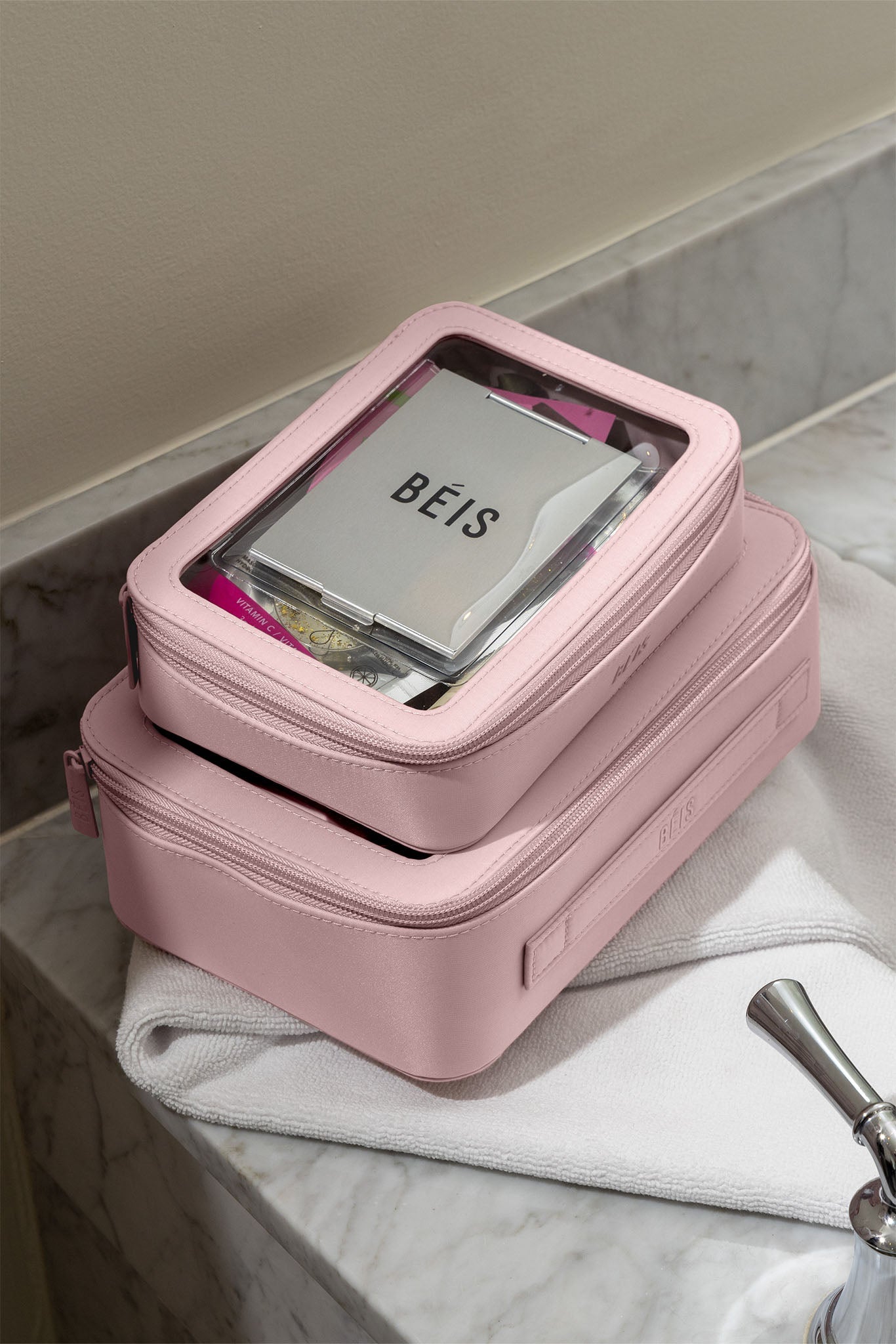 Resale The In Flight Cosmetic Set in Atlas Pink