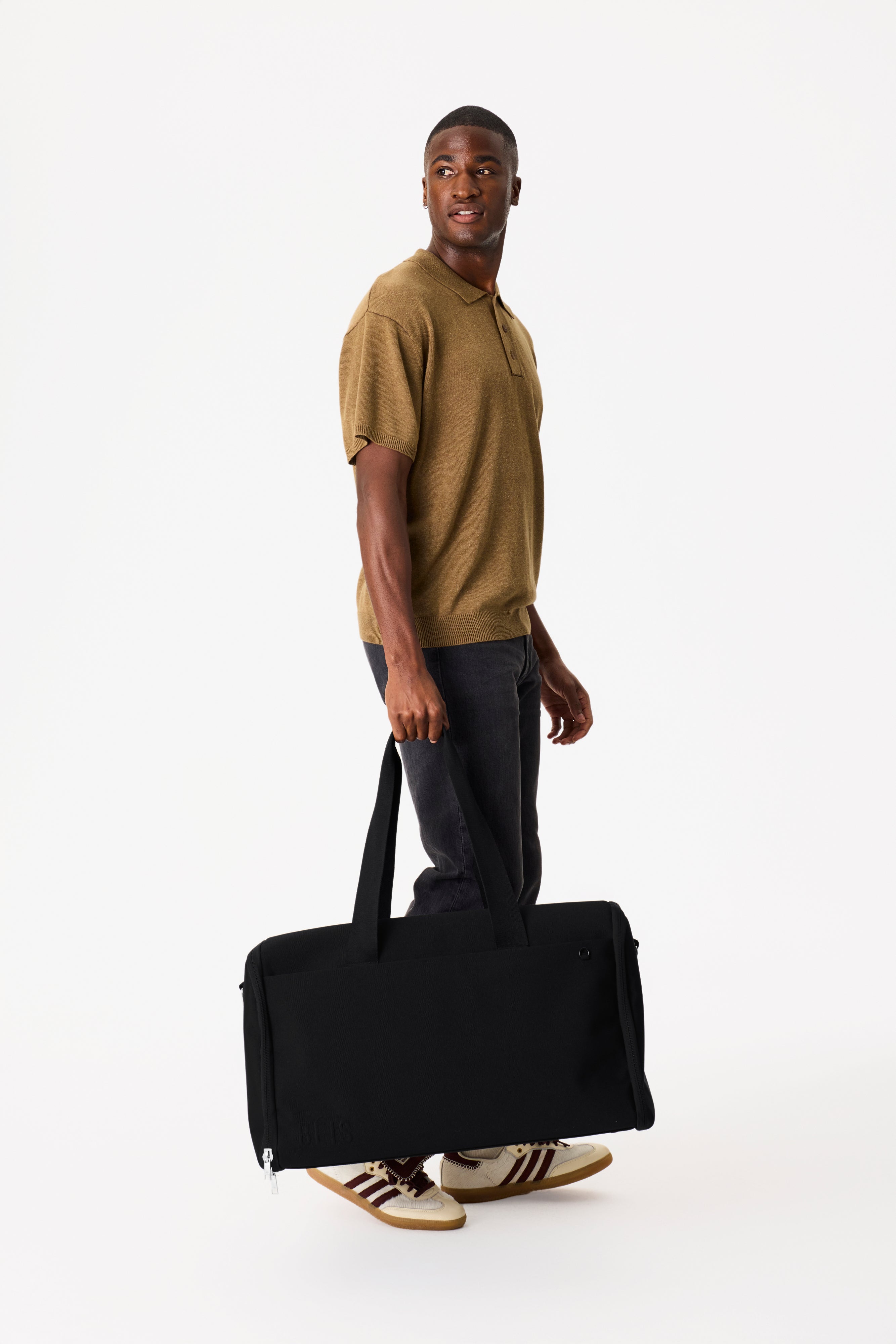 Resale The Garment Duffle Bag in Black