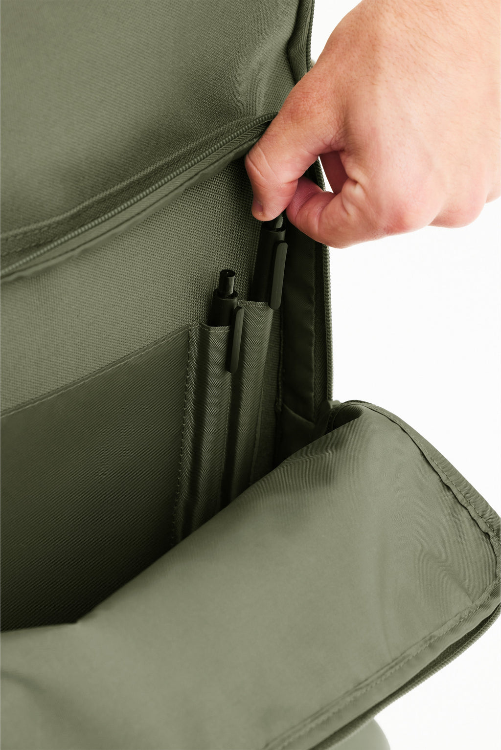 The Travel Backpack in Olive