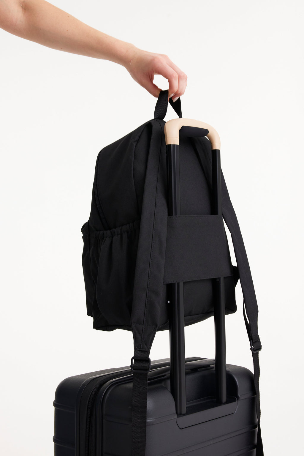 The BÉISics Backpack in Black